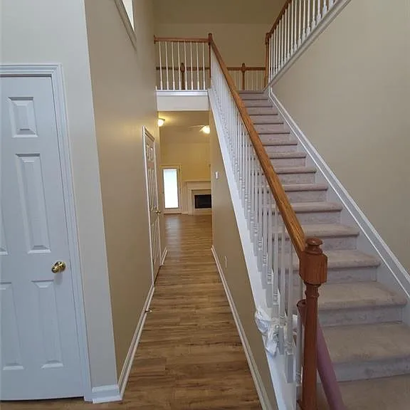450 Evans Mill Dr — Photo 2