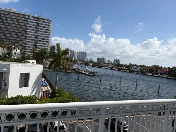 1913 S Ocean Dr, Hallandale, FL