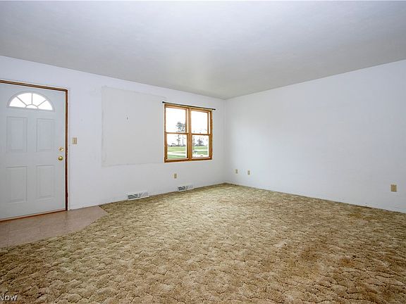 2nd image of 341 Eldorado Dr