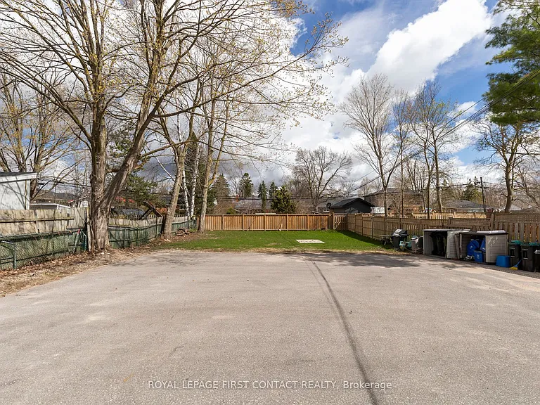 134 Napier St #3 — Photo 26