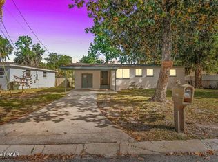 149 Oakwood Dr, Daytona Beach, FL 32117