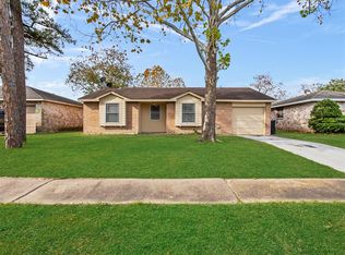 7818 Belle Glen Dr, Houston, TX 77072