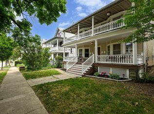 1323 Beach Ave #3, Lakewood, OH 44107