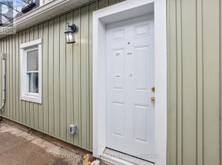 19 Bailey St #2, Saint Catharines, ON L2S 1Y8