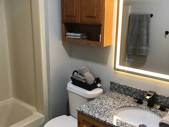 3rd image of 3328 Cobb St