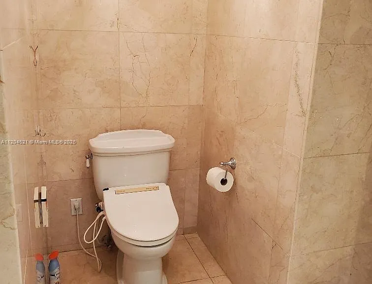 16699 Collins Ave #2704 — Photo 18