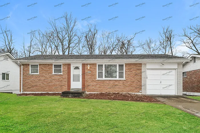 118 Martigney Dr photo 1