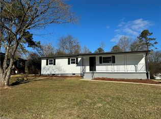 5077 Bismark St, Winston Salem, NC 27105
