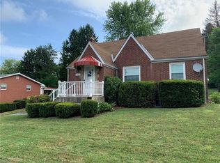 1052 Noblestown Rd, Oakdale, PA 15071