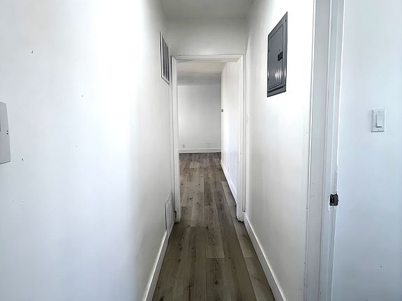5th image of 2027 S Ridgeley Dr APT 1