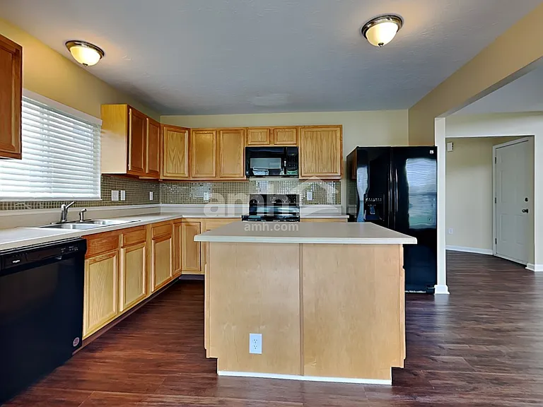 5905 Havenwood Ct — Photo 3