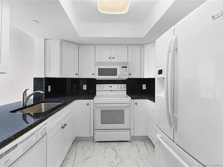 8750 S Ocean Dr #1635 — Photo 5