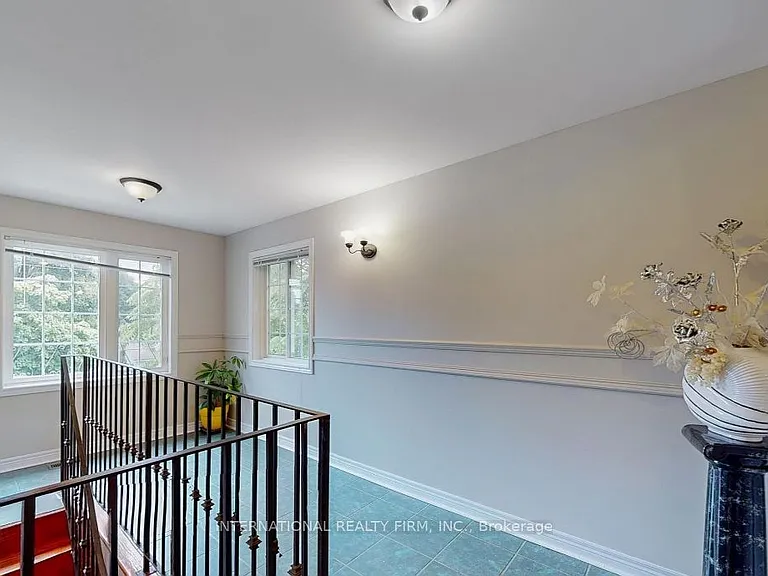 6 English St #2 — Photo 14