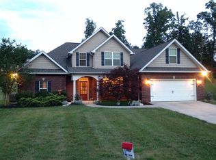1567 Old Hickory Ln, Lenoir City, TN 37772