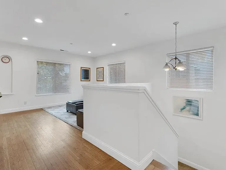 120 Walti St — Photo 8