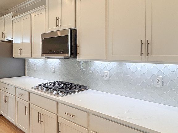 5th image of 9297 Caymus Dr