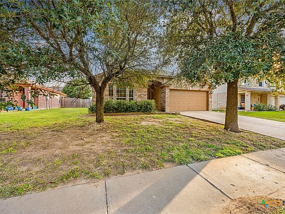 2nd image of 4506 Golden Gate Dr