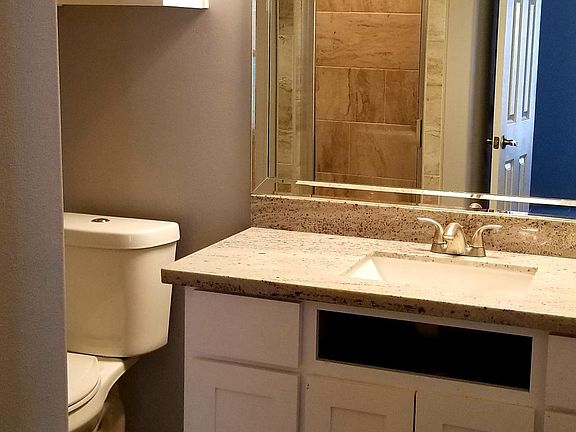 2nd image of 510 Carlisle St #3