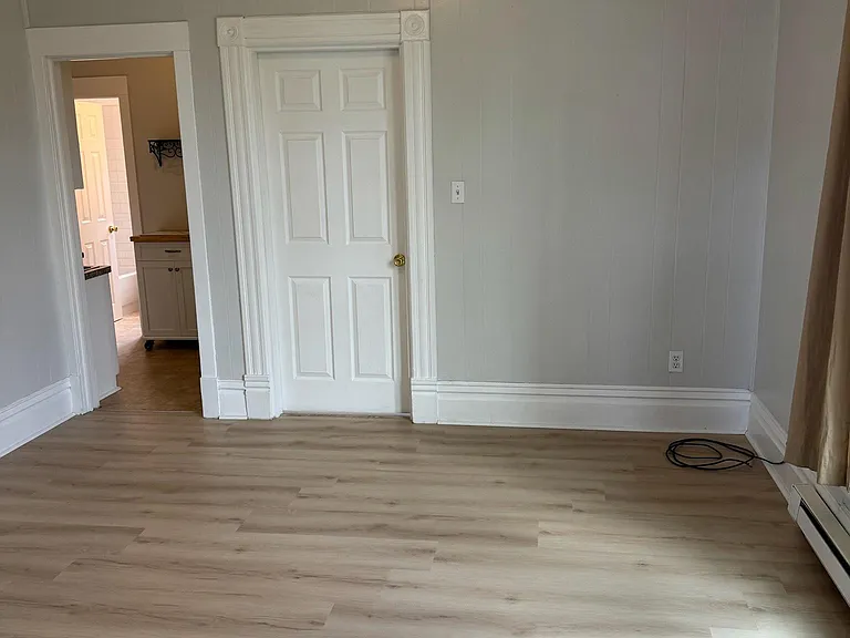 1819 W 1st Ave #3 — Photo 22