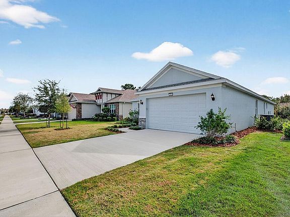 3rd image of 2046 Wallingford Loop