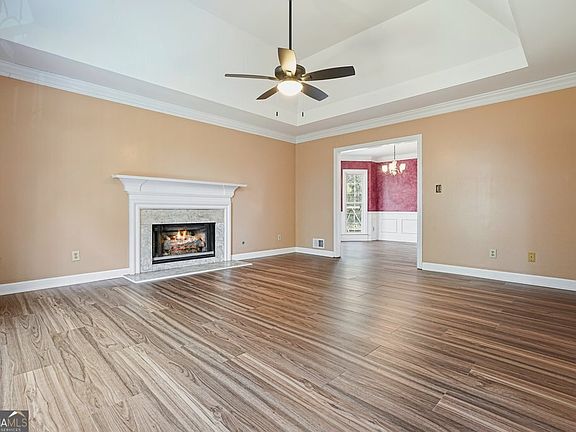 2nd image of 231 Stoners Rd NW