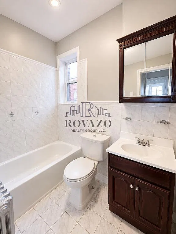 2 bed, 600 sqft, $1,650 — Photo 2