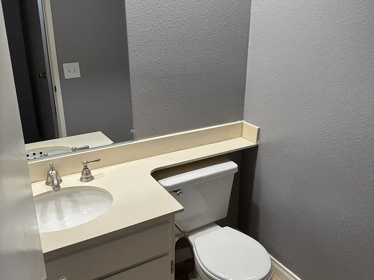 11737 Mount Lassen Ct — Photo 27