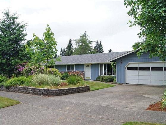 1st image of 6805 Goldcreek Dr SW