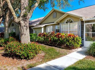 2394 Bentley Dr, Palm Harbor, FL 34684