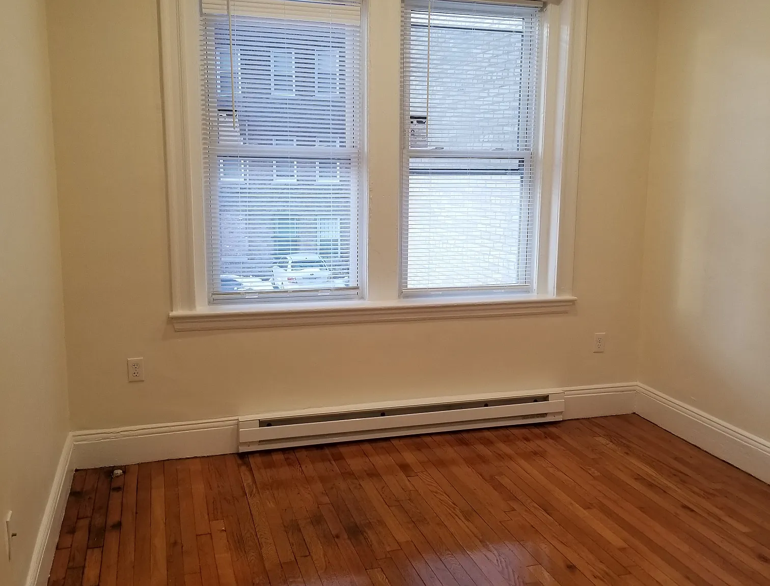 2 bed, 1.0 bath, $3,595 — Photo 2