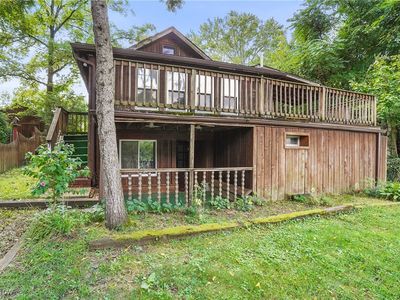 802 Portage Lakes Dr, Akron, OH, 44319