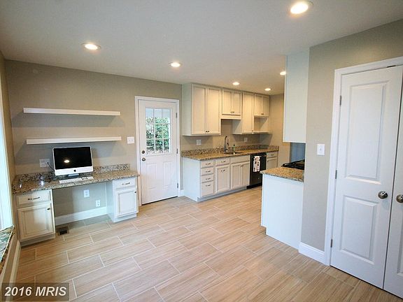 4th image of 5407 Quincy Marr Dr