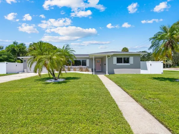 3998 11th St NE, Saint Petersburg, FL 33703