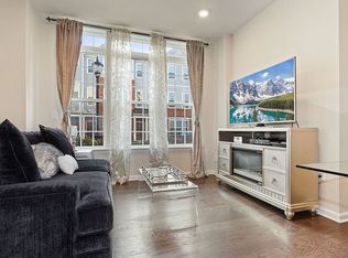 21 Veterans Dr, Wood Ridge, NJ 07075