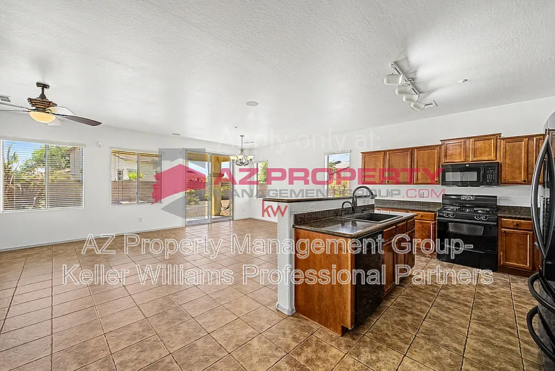 Vistancia — Photo 2