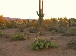 10395 W Windchime Dr, Tucson, AZ 85743