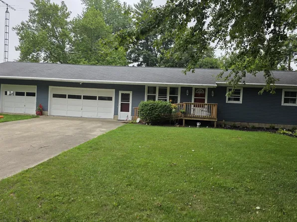307 Grace Ln, Fayette, OH 43521
