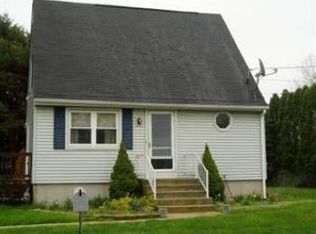 782 Regan Rd, Somerset, MA 02726