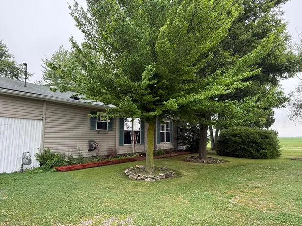 147 N Water St, Williamsport, OH 43164