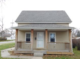 1832 J St SW, Cedar Rapids, IA 52404