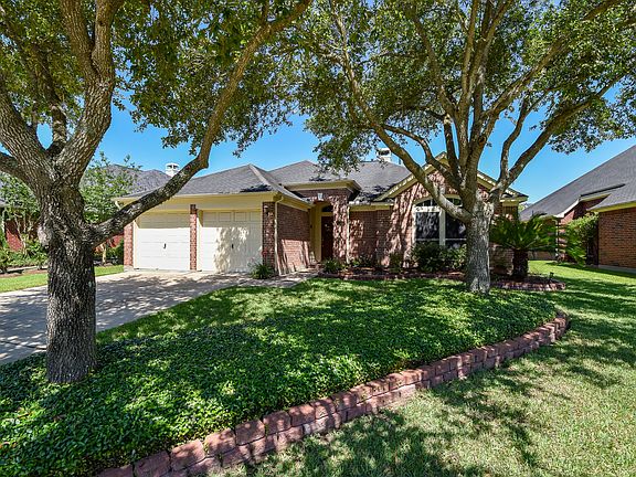 4th image of 22210 Cascade Springs Dr