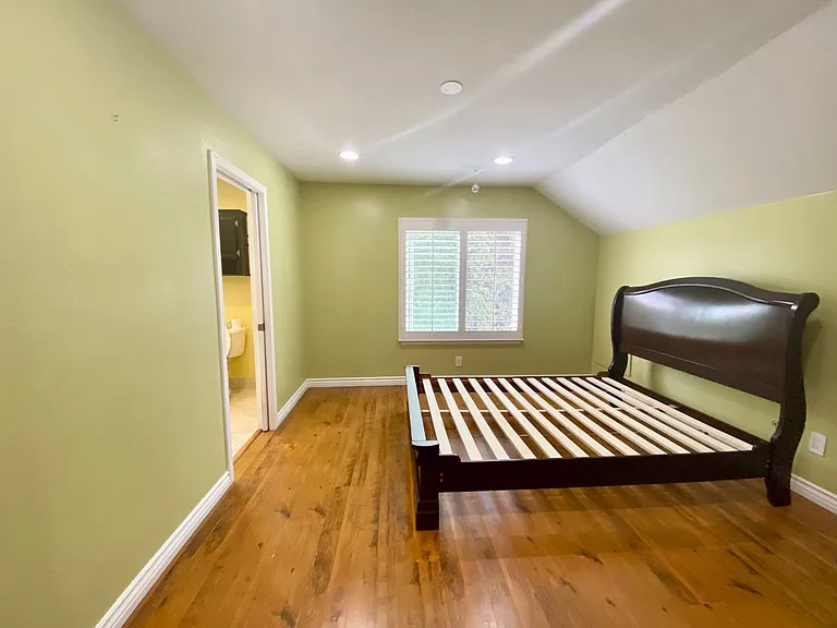 2792 Belbrook Pl — Photo 25