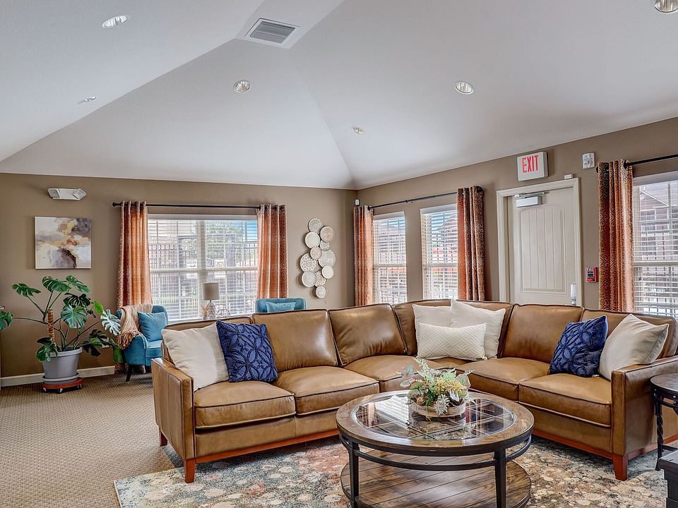 Heights at Delaware Ridge 12929 Delaware Pkwy Kansas City KS Zillow