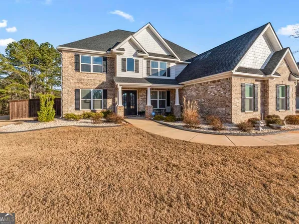 805 Carnegie Ct, Locust Grove, GA 30248