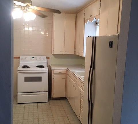 4th image of 224 Torreon Dr