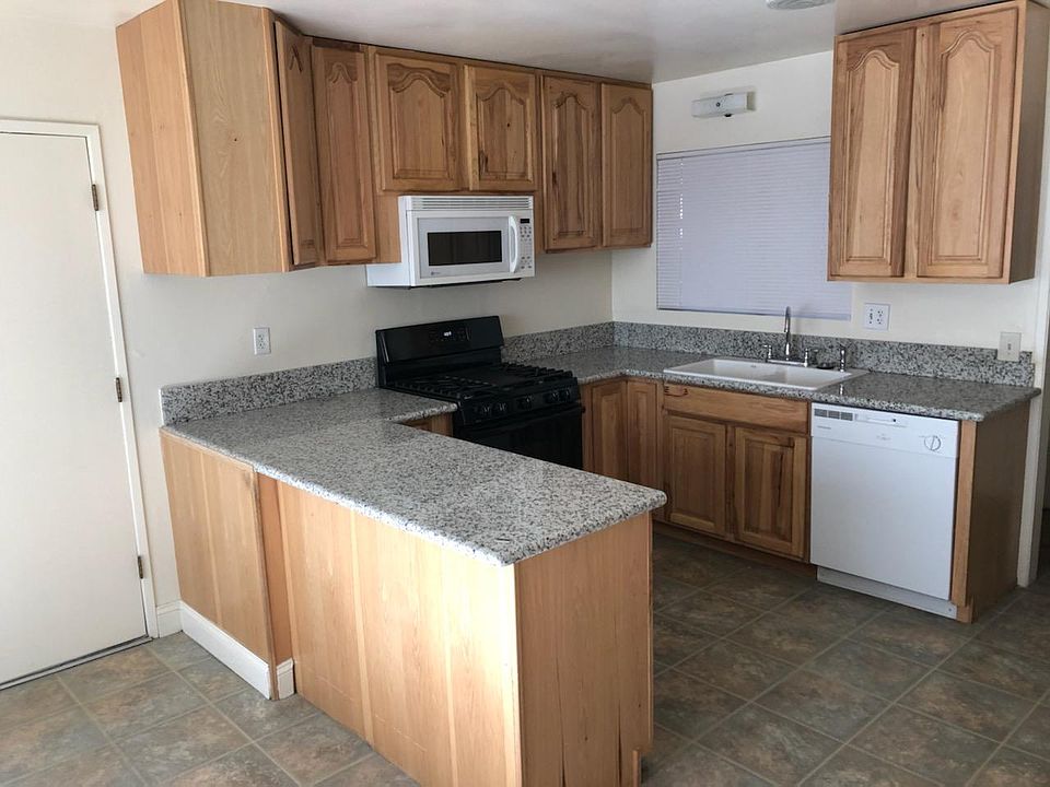 2nd image of 2614 Clemson Ct