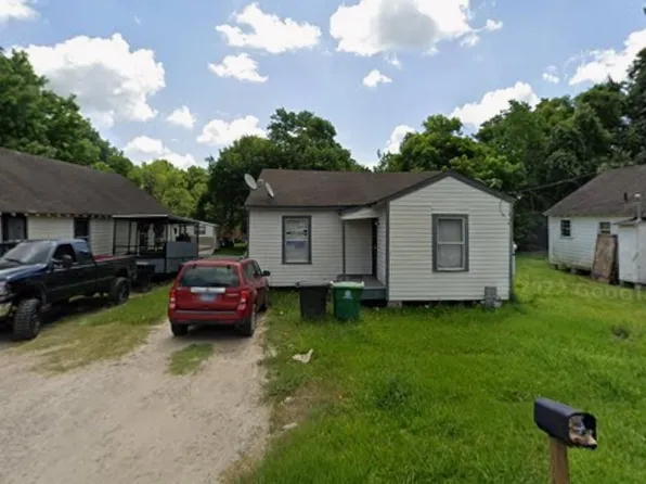 7328 Parkes St, Houston, TX 77088