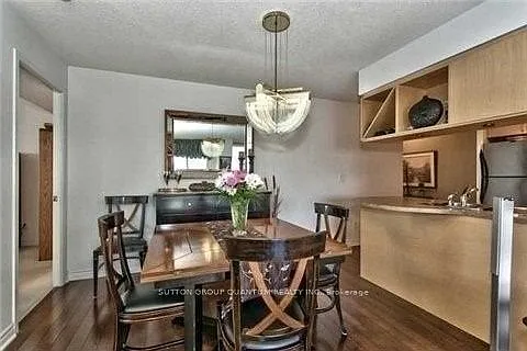 4090 Living Arts Dr — Photo 2