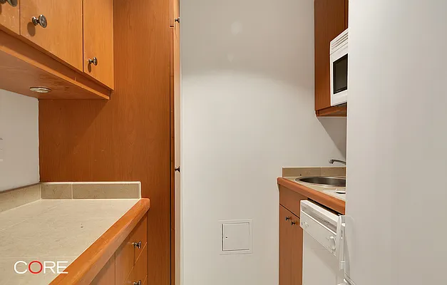 Rented by CORE | media 15
