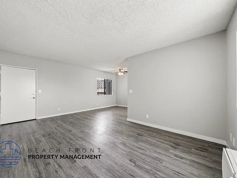 229 S. Normandie Ave. — Photo 36
